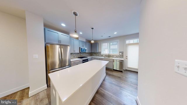 10366 JACOBSEN ST, Bethesda, MD 20817