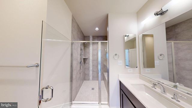 10366 JACOBSEN ST, Bethesda, MD 20817