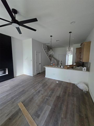 5416 Sonora Street A-B, Houston, TX 77020