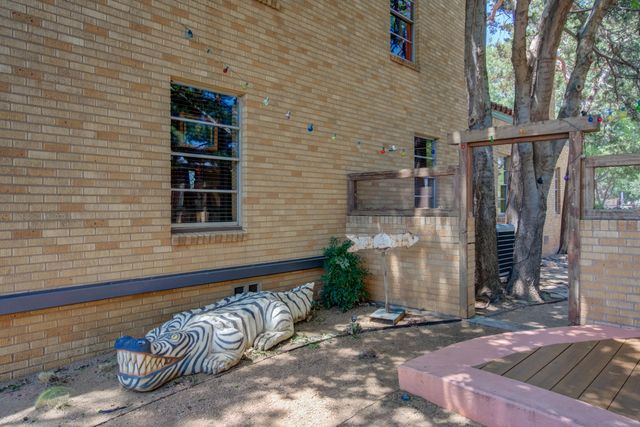 1707 33rd Street, Lubbock, TX 79411