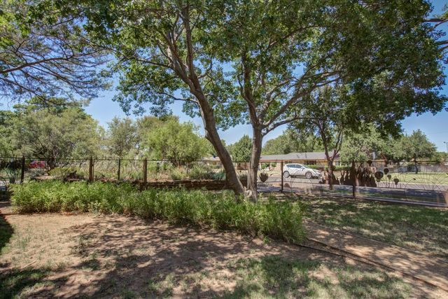 1707 33rd Street, Lubbock, TX 79411