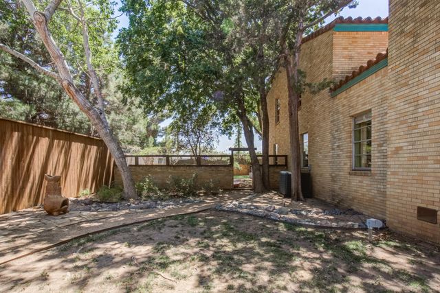 1707 33rd Street, Lubbock, TX 79411