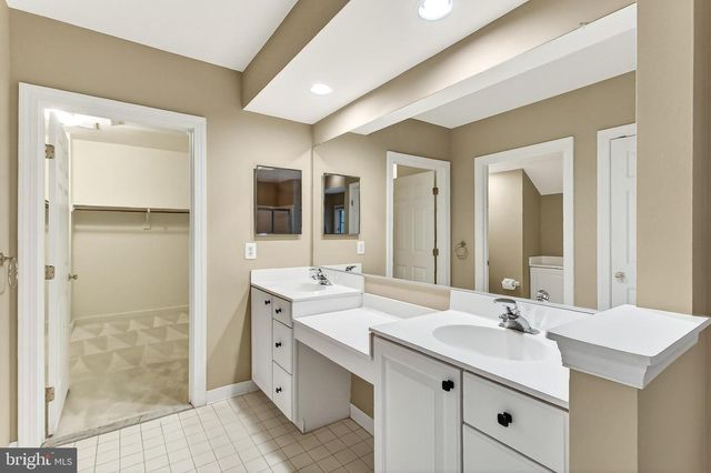 43785 TIMBERBROOKE PL, Ashburn, VA 20147