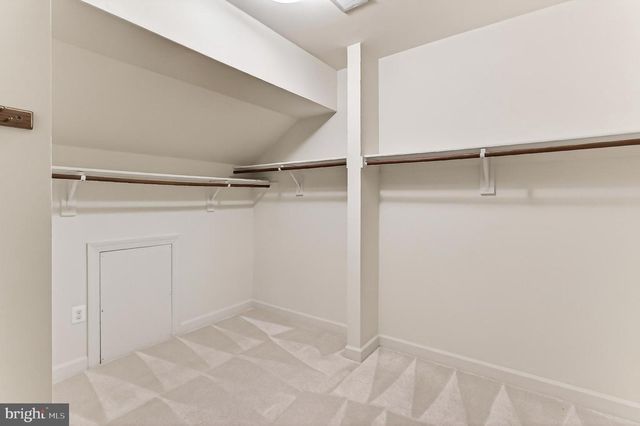 43785 TIMBERBROOKE PL, Ashburn, VA 20147