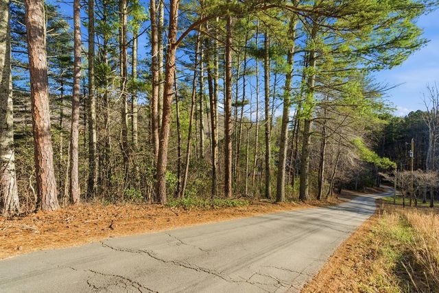 240 Mountain Top Road, Marble, NC 28905