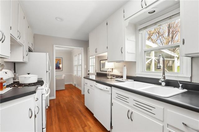 5123 CLARK Drive, Roeland Park, KS 66205