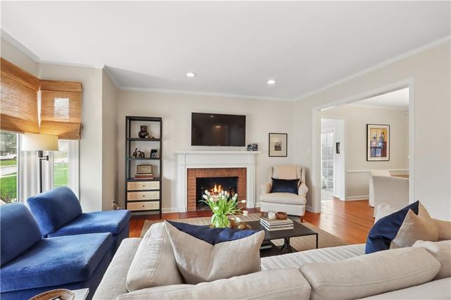 5123 CLARK Drive, Roeland Park, KS 66205