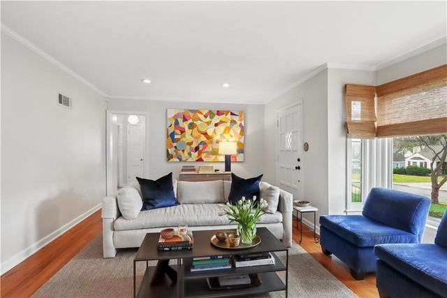 5123 CLARK Drive, Roeland Park, KS 66205