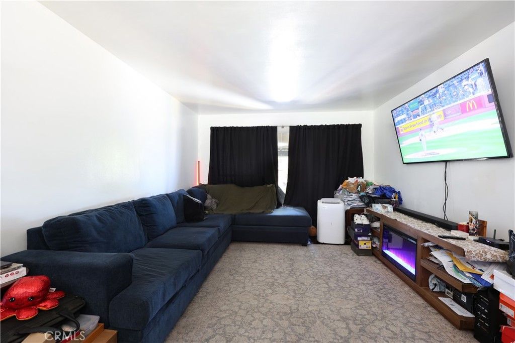 Image 4 of property listing at 9049 Lemoran Avenue, Downey, CA 90240
