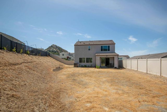 35177 Orchard Trl, Fallbrook, CA 92028