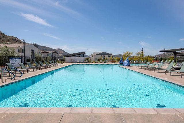 35177 Orchard Trl, Fallbrook, CA 92028