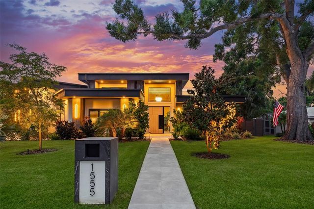 1555 EASTBROOK DRIVE, Sarasota, FL 34231