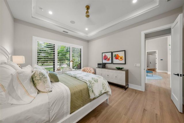 1555 EASTBROOK DRIVE, Sarasota, FL 34231