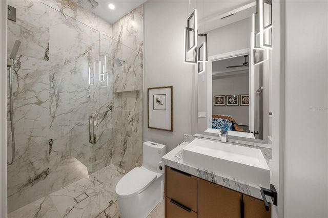 1555 EASTBROOK DRIVE, Sarasota, FL 34231