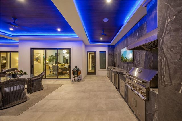 1555 EASTBROOK DRIVE, Sarasota, FL 34231