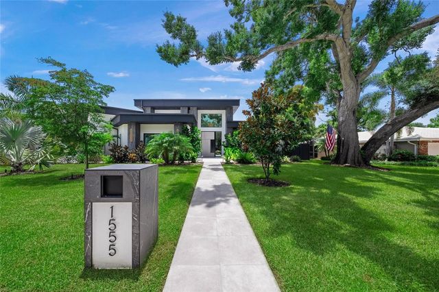 1555 EASTBROOK DRIVE, Sarasota, FL 34231