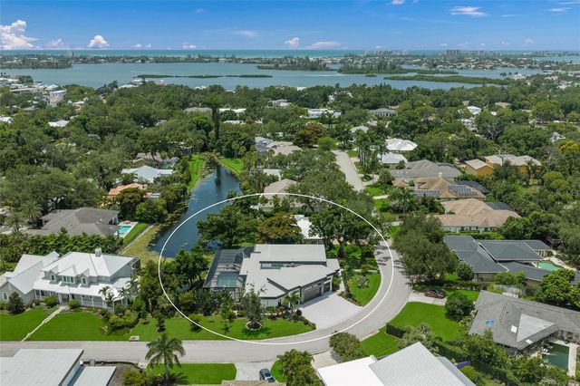 1555 EASTBROOK DRIVE, Sarasota, FL 34231