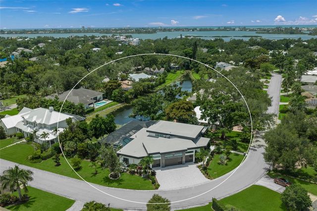 1555 EASTBROOK DRIVE, Sarasota, FL 34231