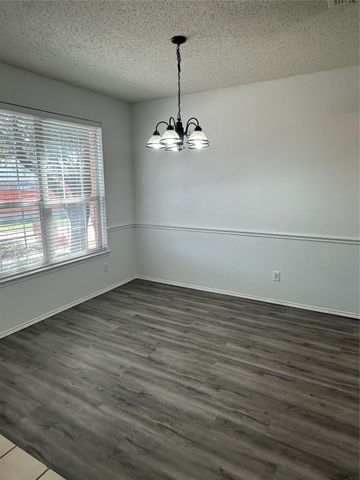 2013 Terence Lane, Lewisville, TX 75067