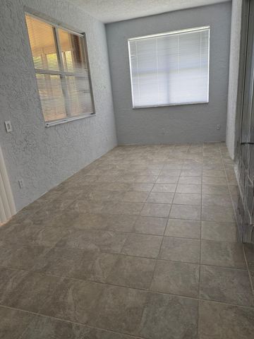 822 NW Sorrento Lane, Port St. Lucie, Port St Lucie, FL 34986
