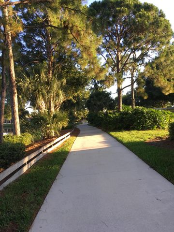 822 NW Sorrento Lane, Port St. Lucie, Port St Lucie, FL 34986