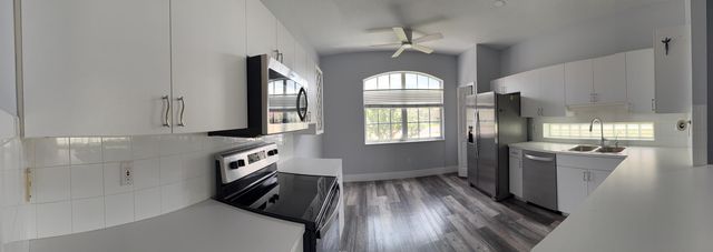 822 NW Sorrento Lane, Port St. Lucie, Port St Lucie, FL 34986