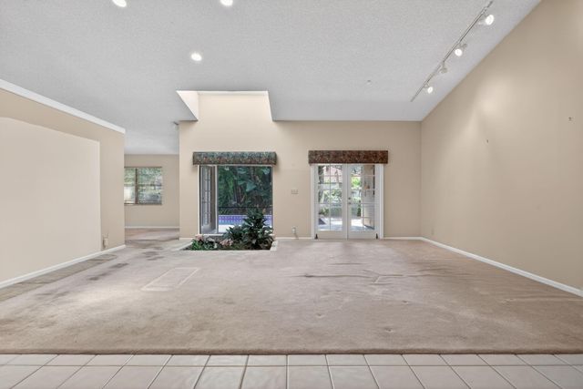 274 NW 107th Avenue, Coral Springs, FL 33071