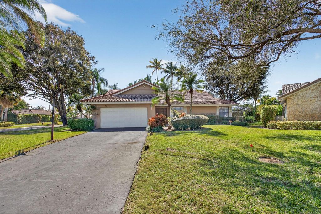 274 NW 107th Avenue, Coral Springs, FL 33071