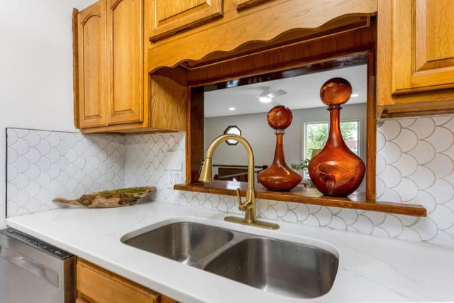 3747 Christie Road W, Columbus, OH 43207