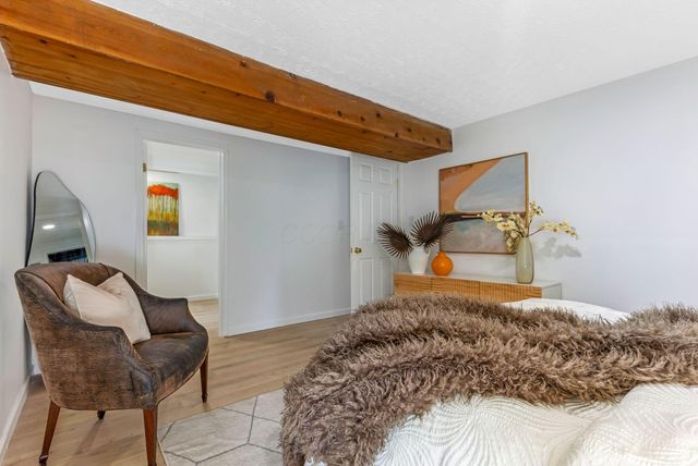 3747 Christie Road W, Columbus, OH 43207