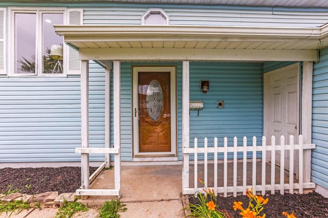 3747 Christie Road W, Columbus, OH 43207