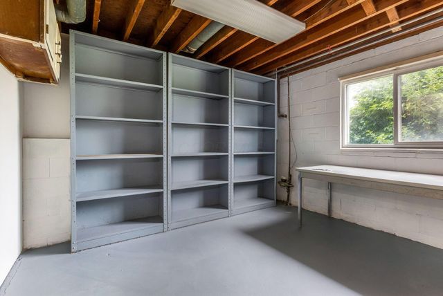 3747 Christie Road W, Columbus, OH 43207