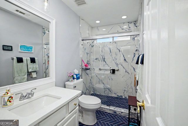 255 Fairway Court, Newnan, GA 30265