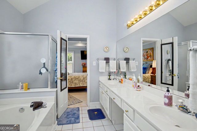 255 Fairway Court, Newnan, GA 30265