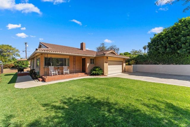 635 Pine Tree Lane, Vista, CA 92081