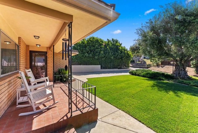 635 Pine Tree Lane, Vista, CA 92081