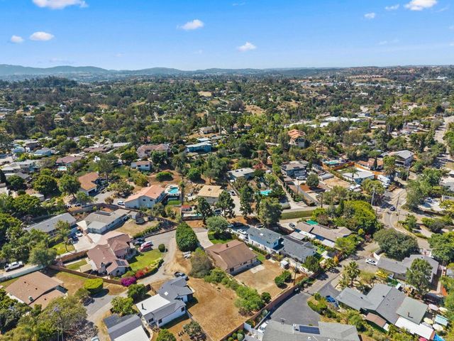 635 Pine Tree Lane, Vista, CA 92081