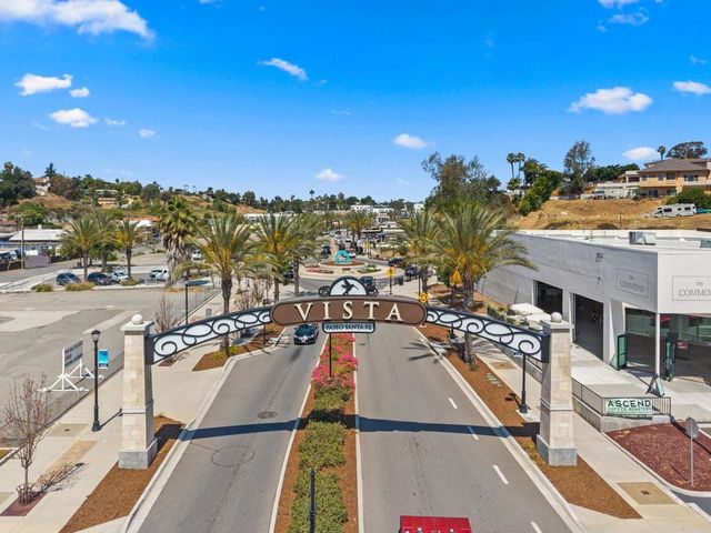 635 Pine Tree Lane, Vista, CA 92081