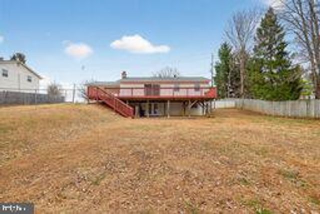 17504 REDLAND RD, Derwood, MD 20855