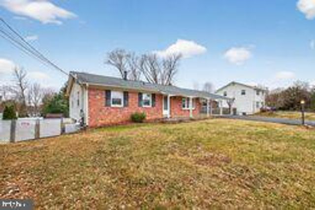 17504 REDLAND RD, Derwood, MD 20855