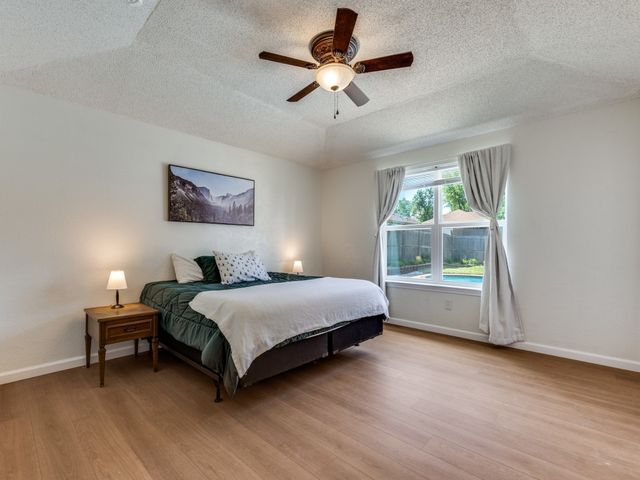 1608 Mayflower Drive, Carrollton, TX 75007