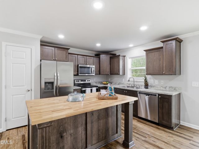 3003 Dogwood Drive, Raleigh, NC 27604