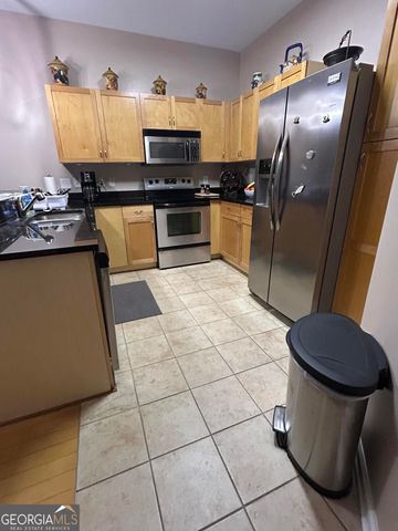 870 Mayson Turner Road NW 1210, Atlanta, GA 30314
