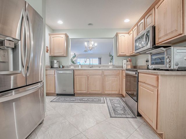 781 TURBEVILLE TERRACE, The Villages, FL 32162