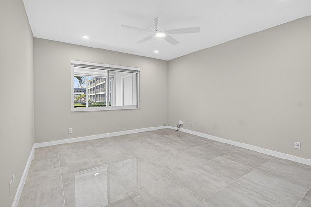 3351 Spanish Trail 212, Delray Beach, FL 33483