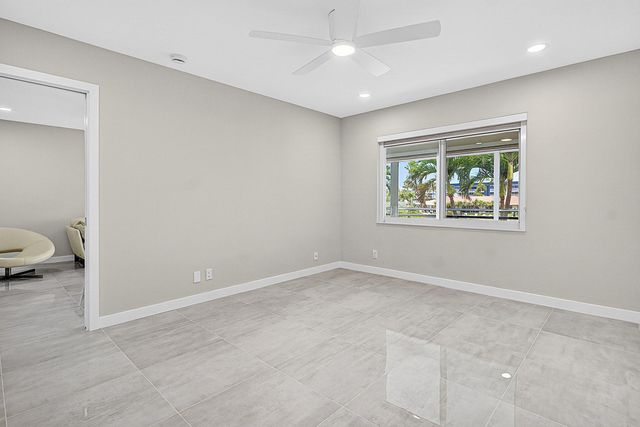 3351 Spanish Trail 212, Delray Beach, FL 33483