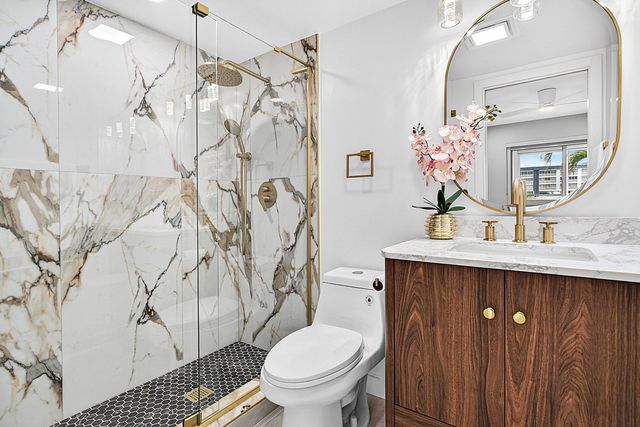 3351 Spanish Trail 212, Delray Beach, FL 33483