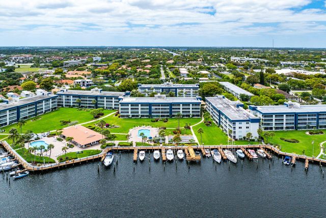 3351 Spanish Trail 212, Delray Beach, FL 33483