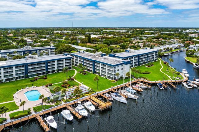 3351 Spanish Trail 212, Delray Beach, FL 33483