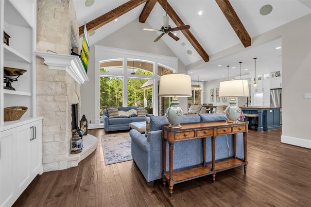 7334 Magnolia Hollow Dr Drive, Montgomery, TX 77316